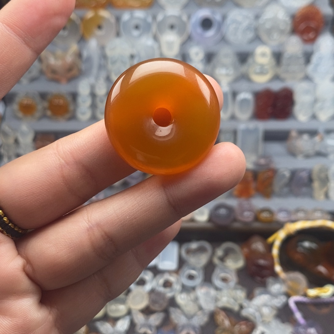 玛瑙/玉髓未镶嵌颈饰