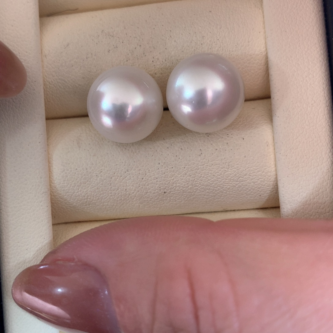 海水珍珠耳饰18K金镶嵌