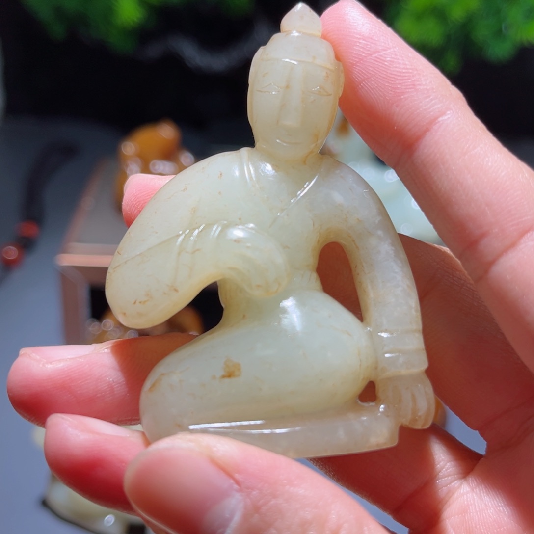 和田玉挂件未镶嵌宜****9玉人