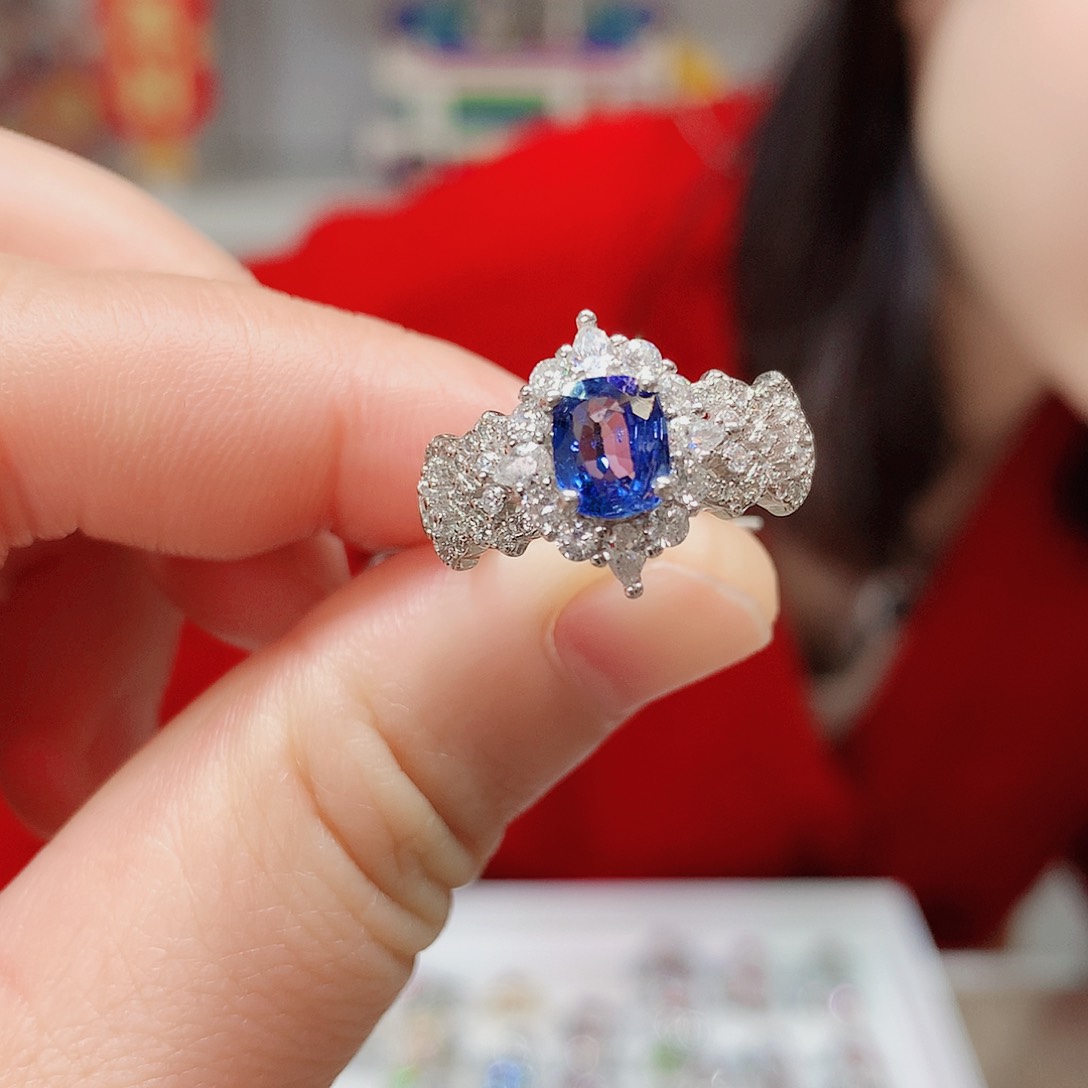 蓝宝石戒指银S925镶嵌