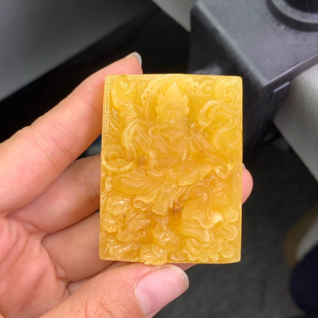 琥珀未镶嵌珠宝奇石53*40*14