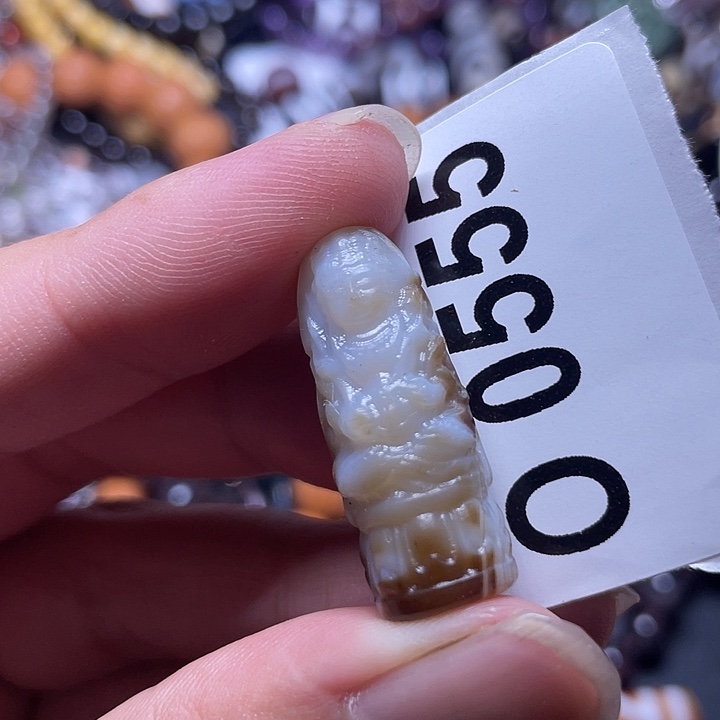 玛瑙/玉髓未镶嵌珠宝半成品