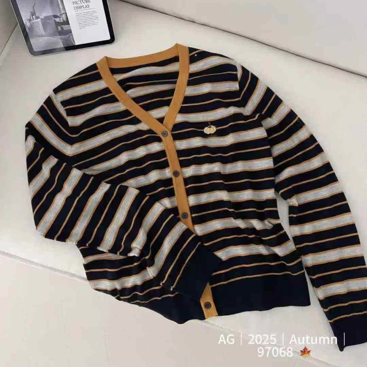 【珊珊服饰】秋季新款撞色拼接开衫