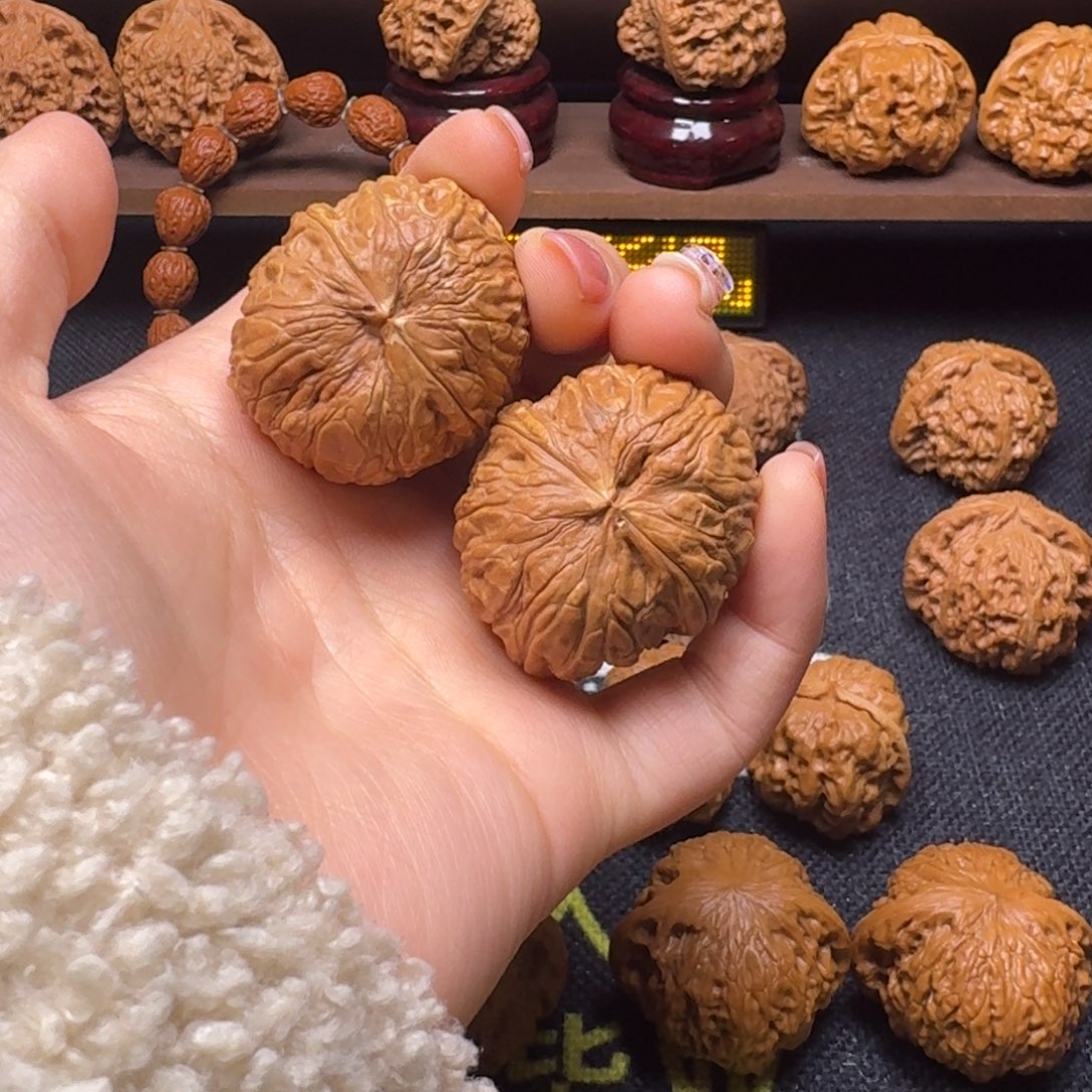 文玩核桃吊坠33麒麟瓜