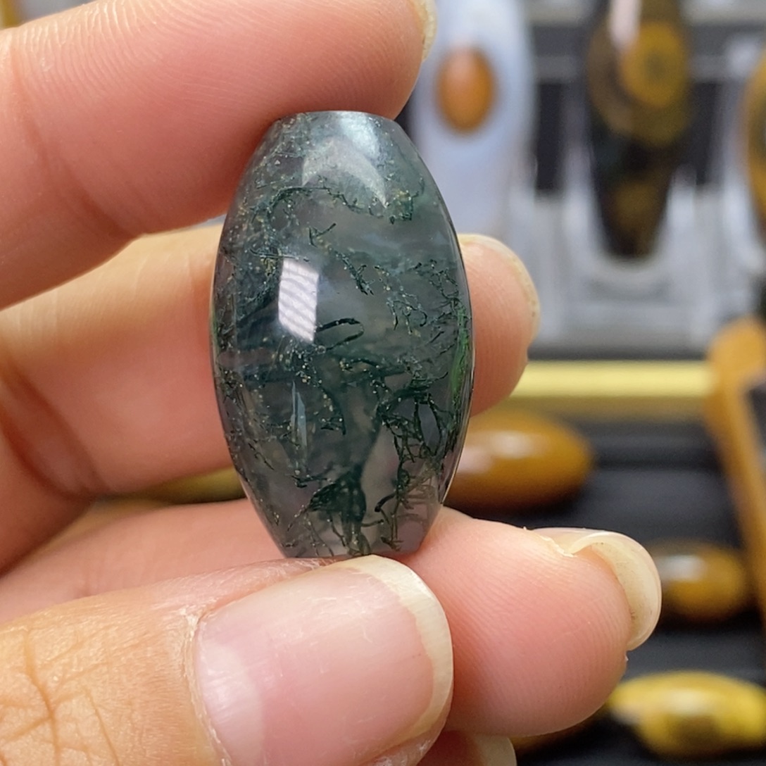 玛瑙/玉髓颈饰合金