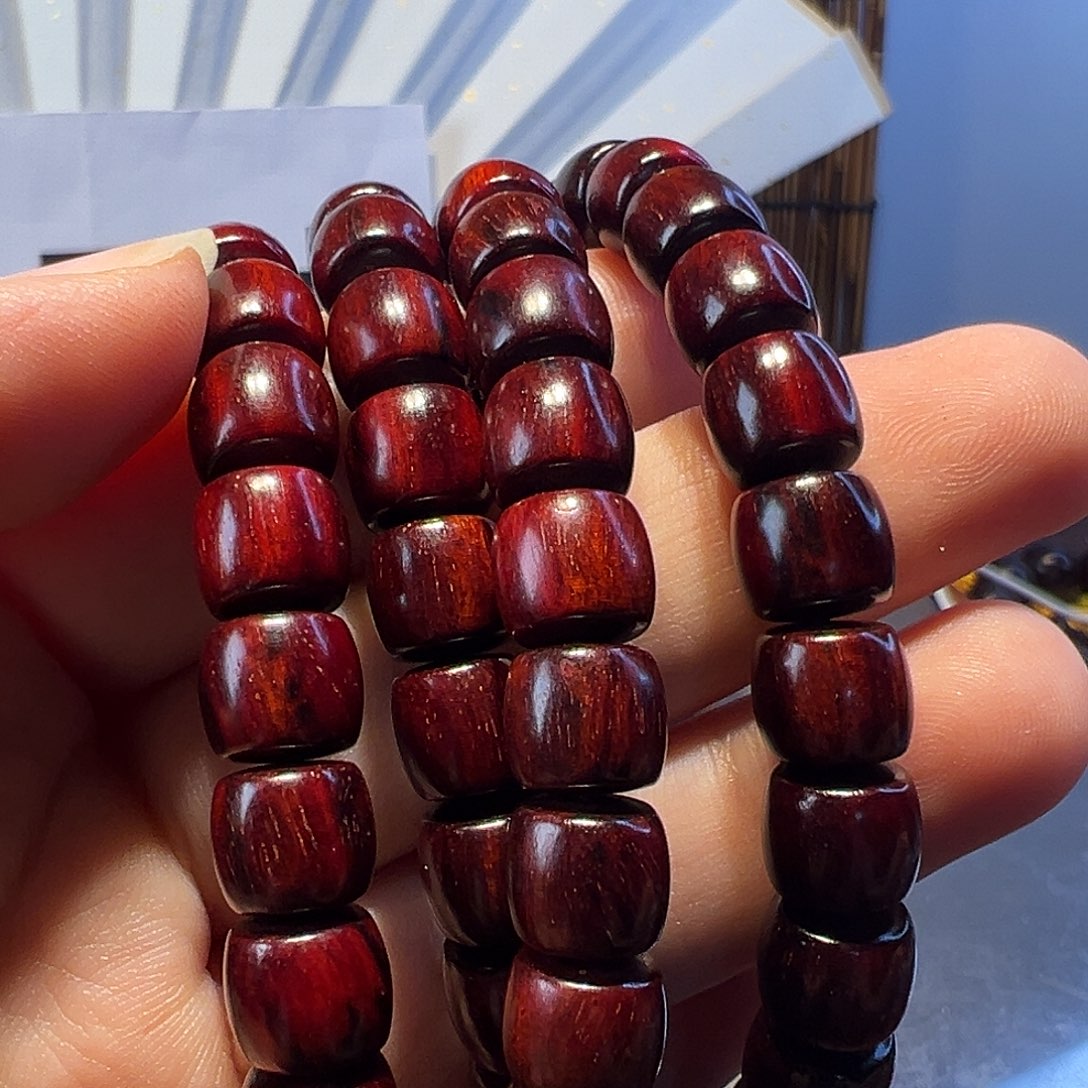 佛***她木8*9鸡血红直射珠108颗