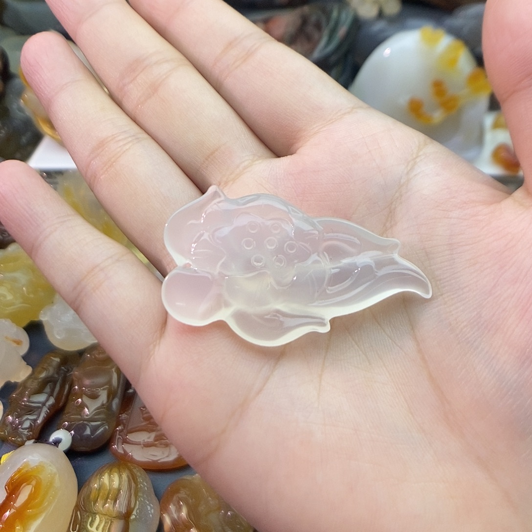 未镶嵌颈饰玛瑙/玉髓