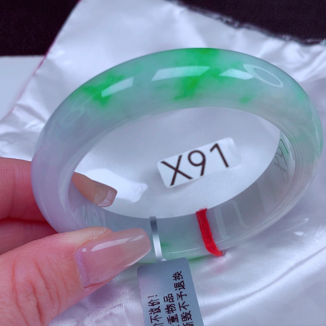 翡翠未镶嵌手镯手镯