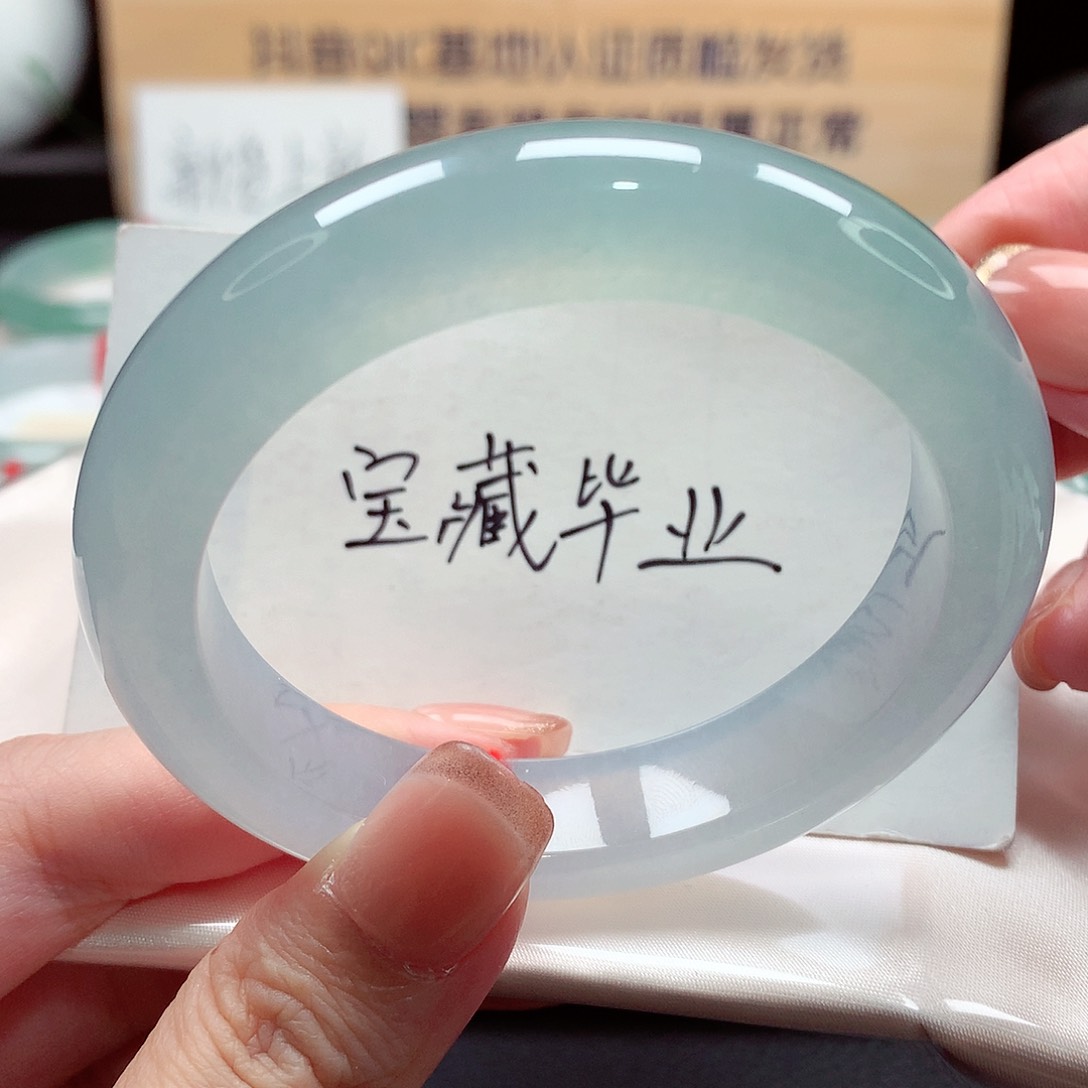 未镶嵌手镯翡翠天然a货翡翠