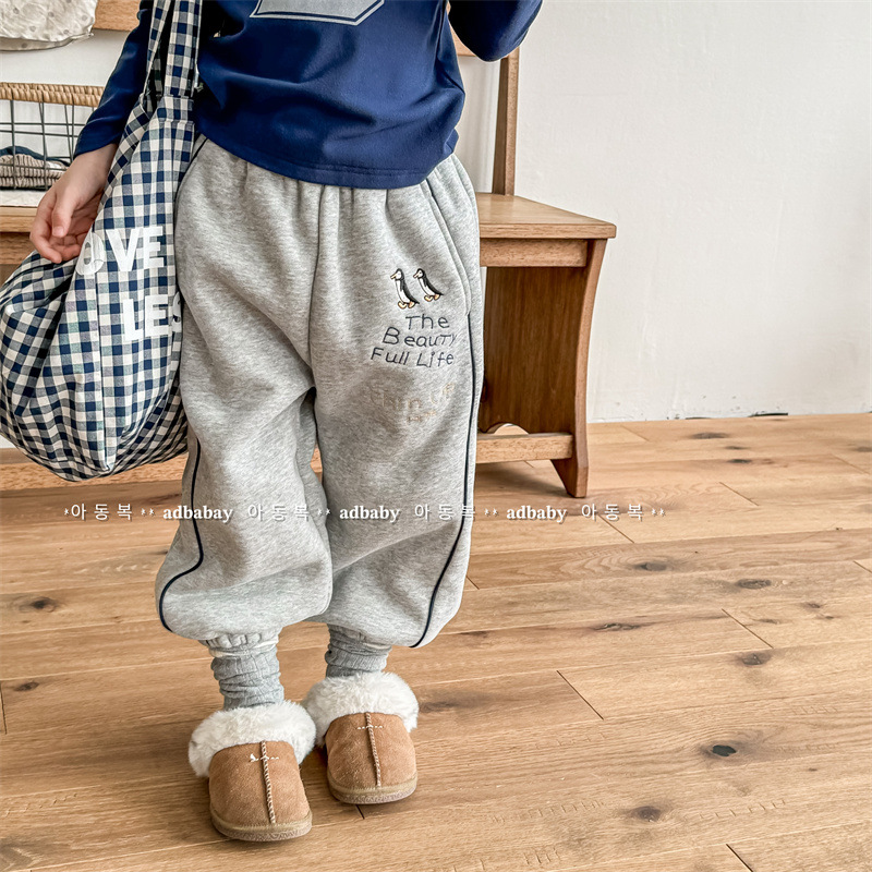25年新款 秋冬款 童装 加绒刺绣休闲 加厚卫裤 束脚百搭