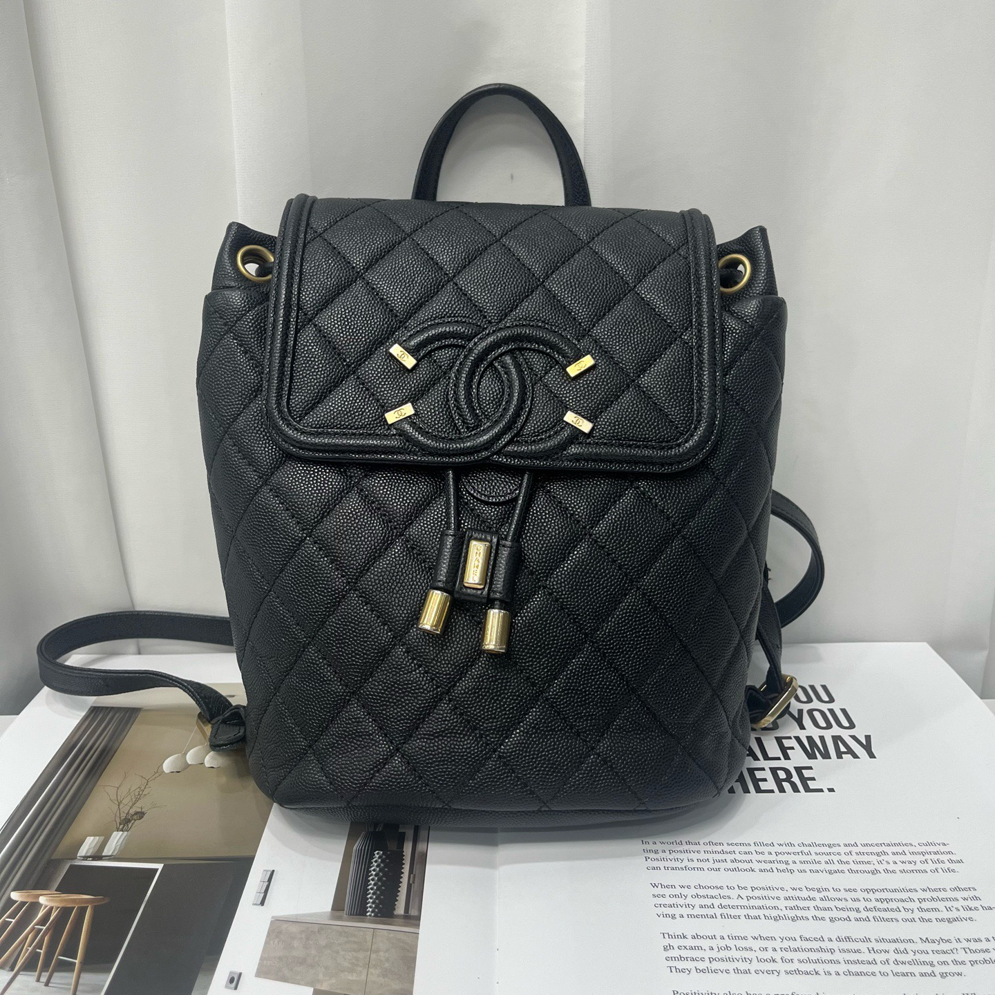 99新 Chanel/香奈儿 香奈儿黑色荔枝牛双肩包 28开小号