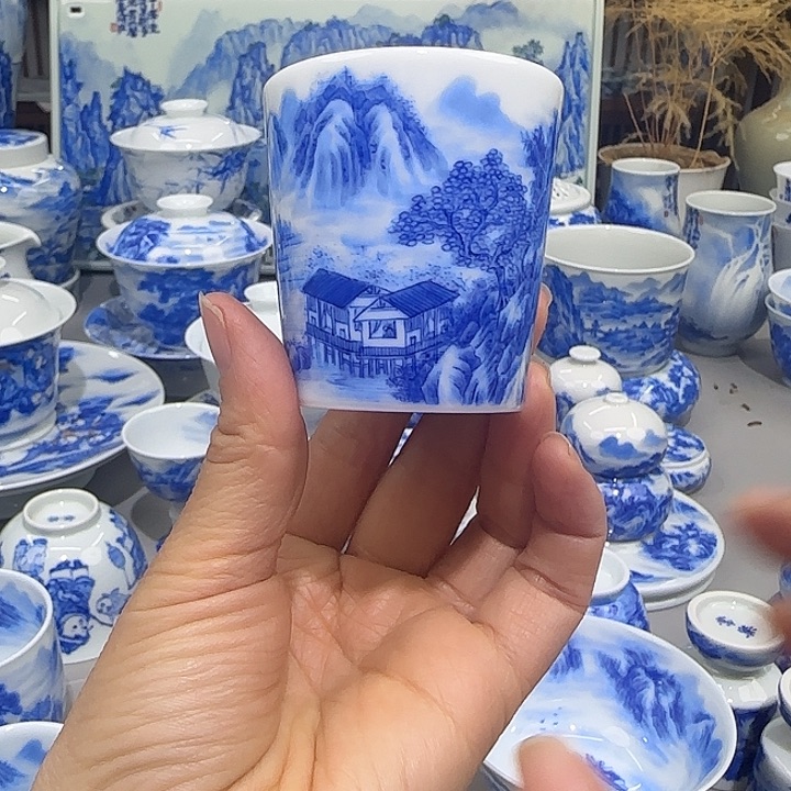 缸我们都市的繁华世界的美好