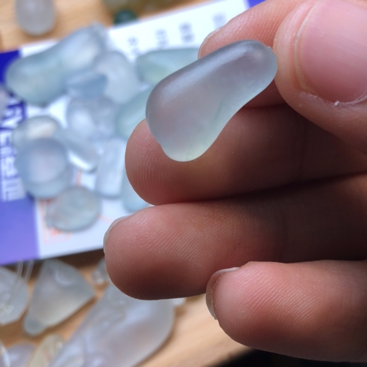 定制翡翠未镶嵌挂件