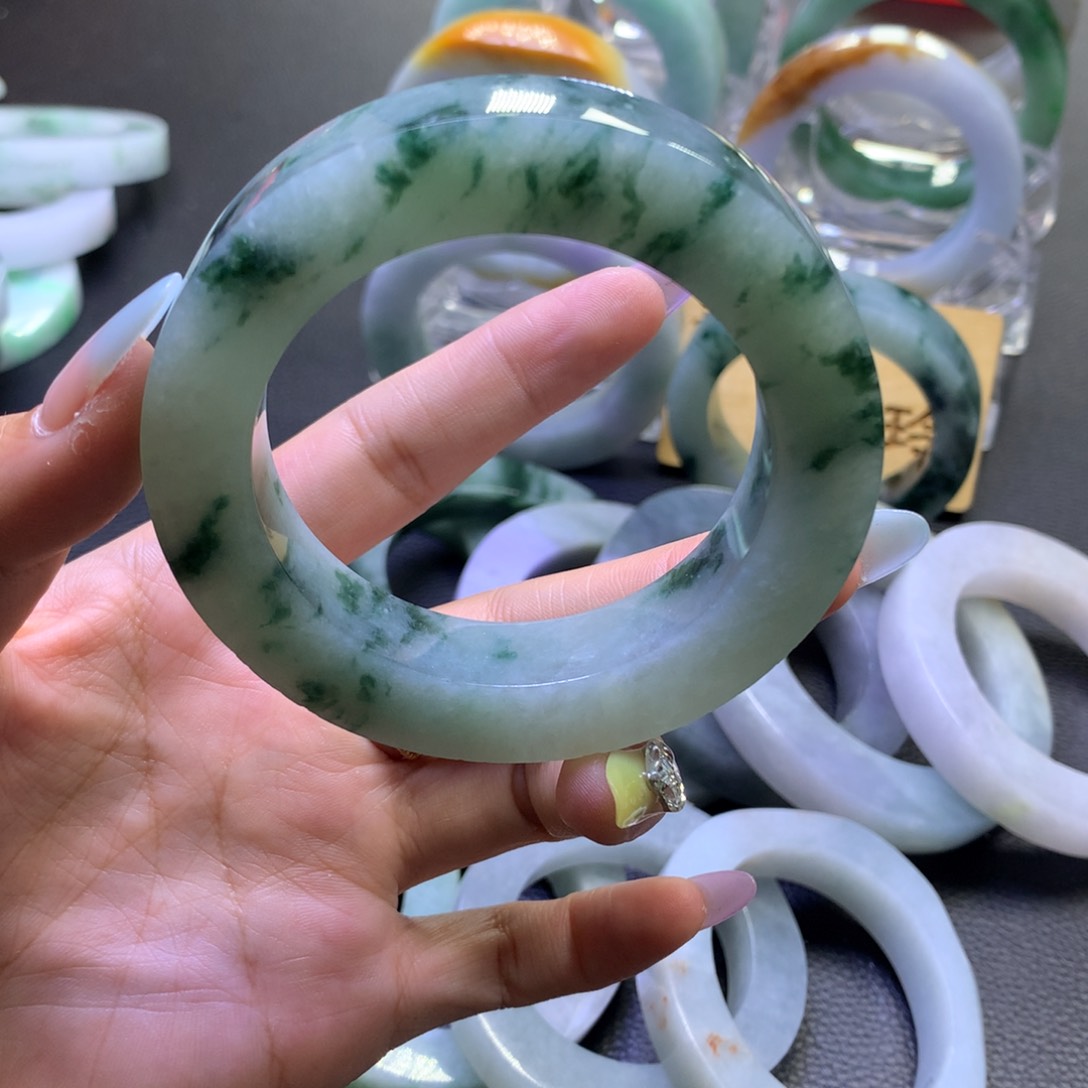 定制翡翠翡翠未镶嵌丹*