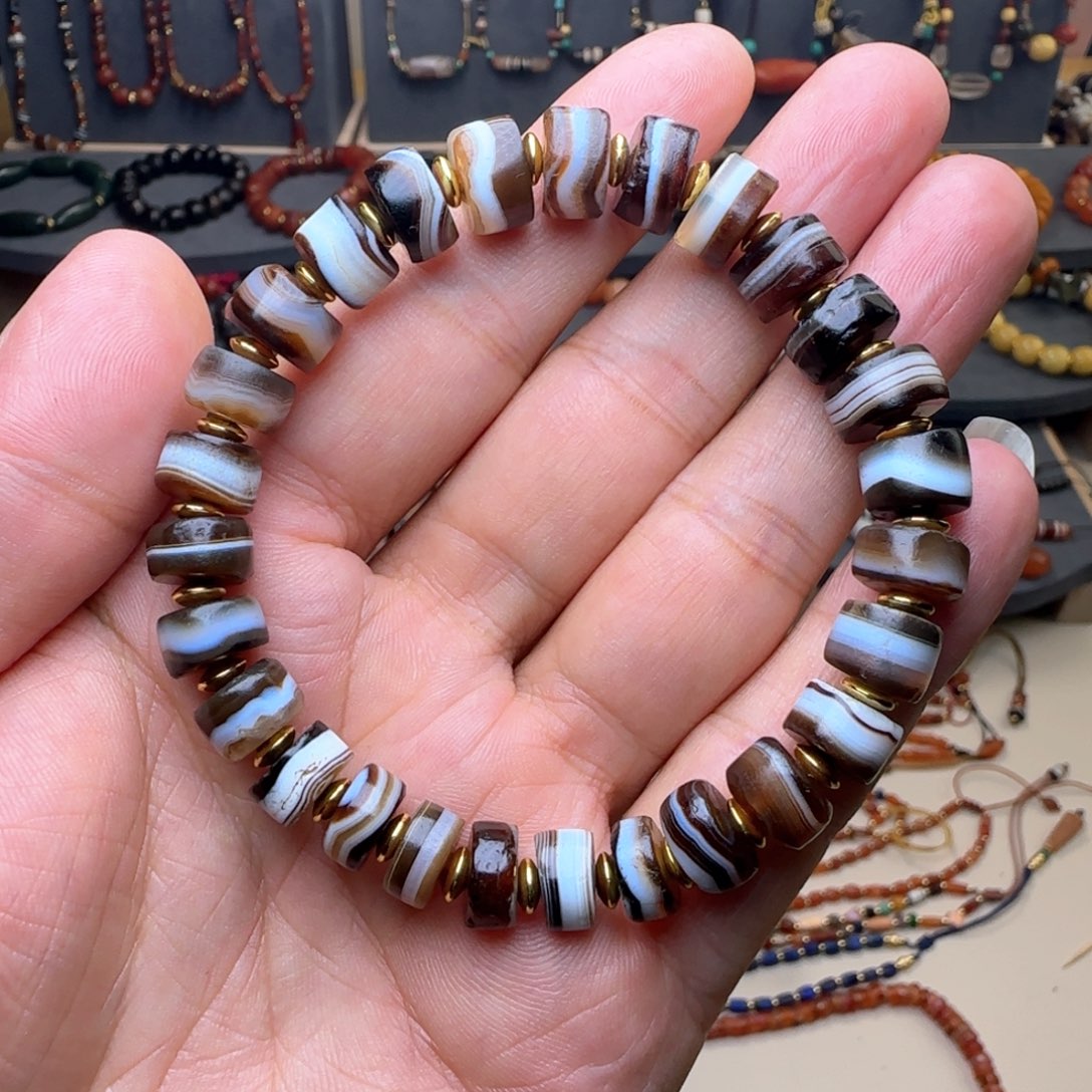 玛瑙/玉髓颈饰未镶嵌