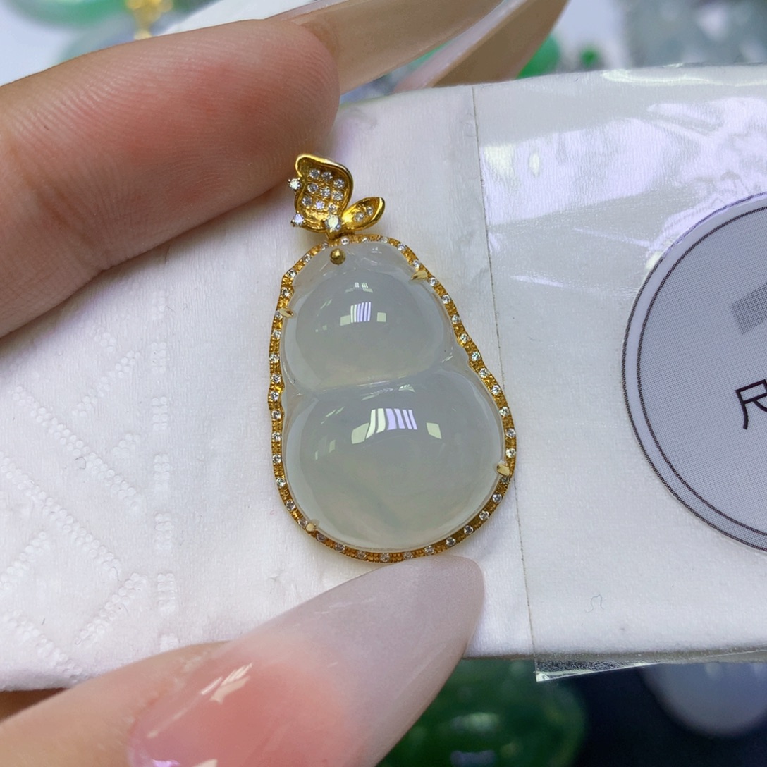 翡翠18K金镶嵌颈饰天然缅甸翡翠a货百元以上9元证书费自理