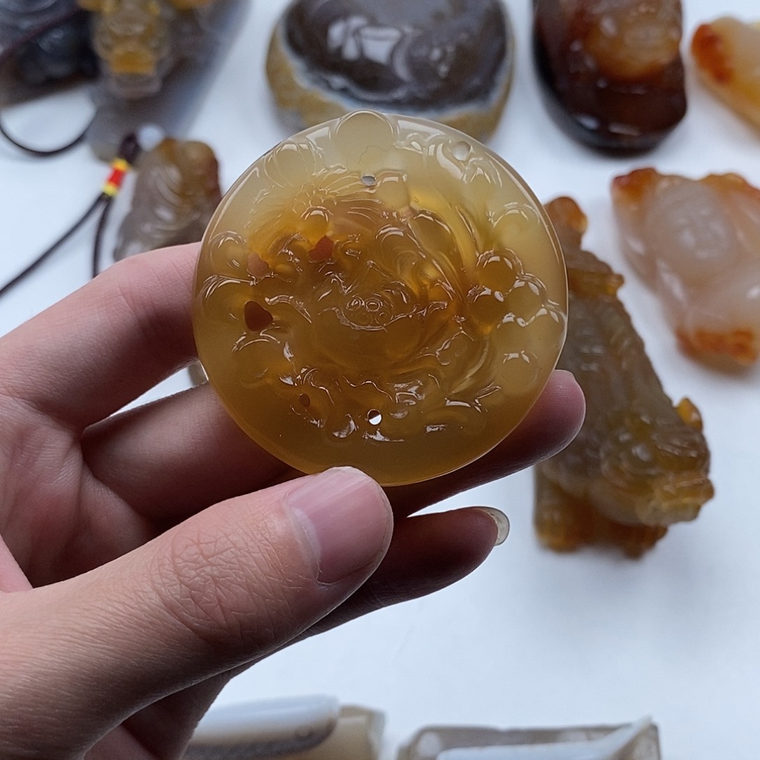 玛瑙/玉髓未镶嵌颈饰