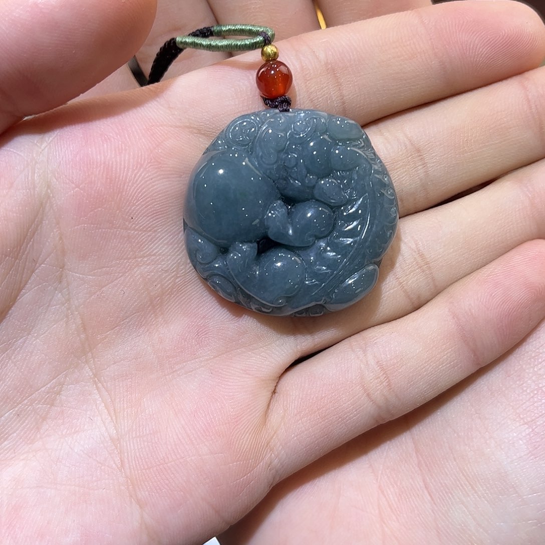 翡翠未镶嵌吊坠(不含链)1