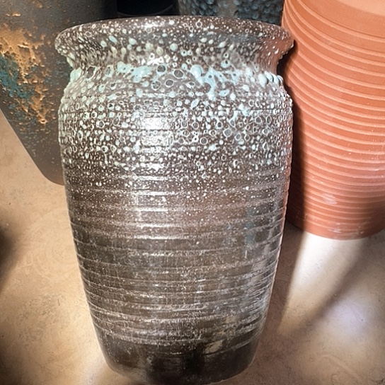 紫砂花盆口25高度36气泡瑕疵