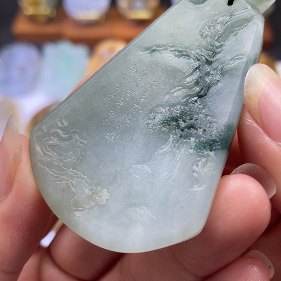 定制翡翠未镶嵌山水