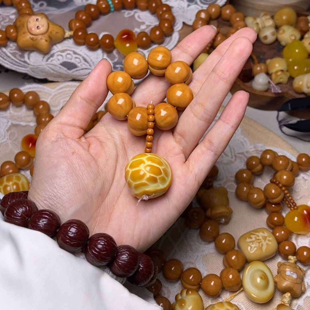 吊坠猴头核桃屁桃卡15