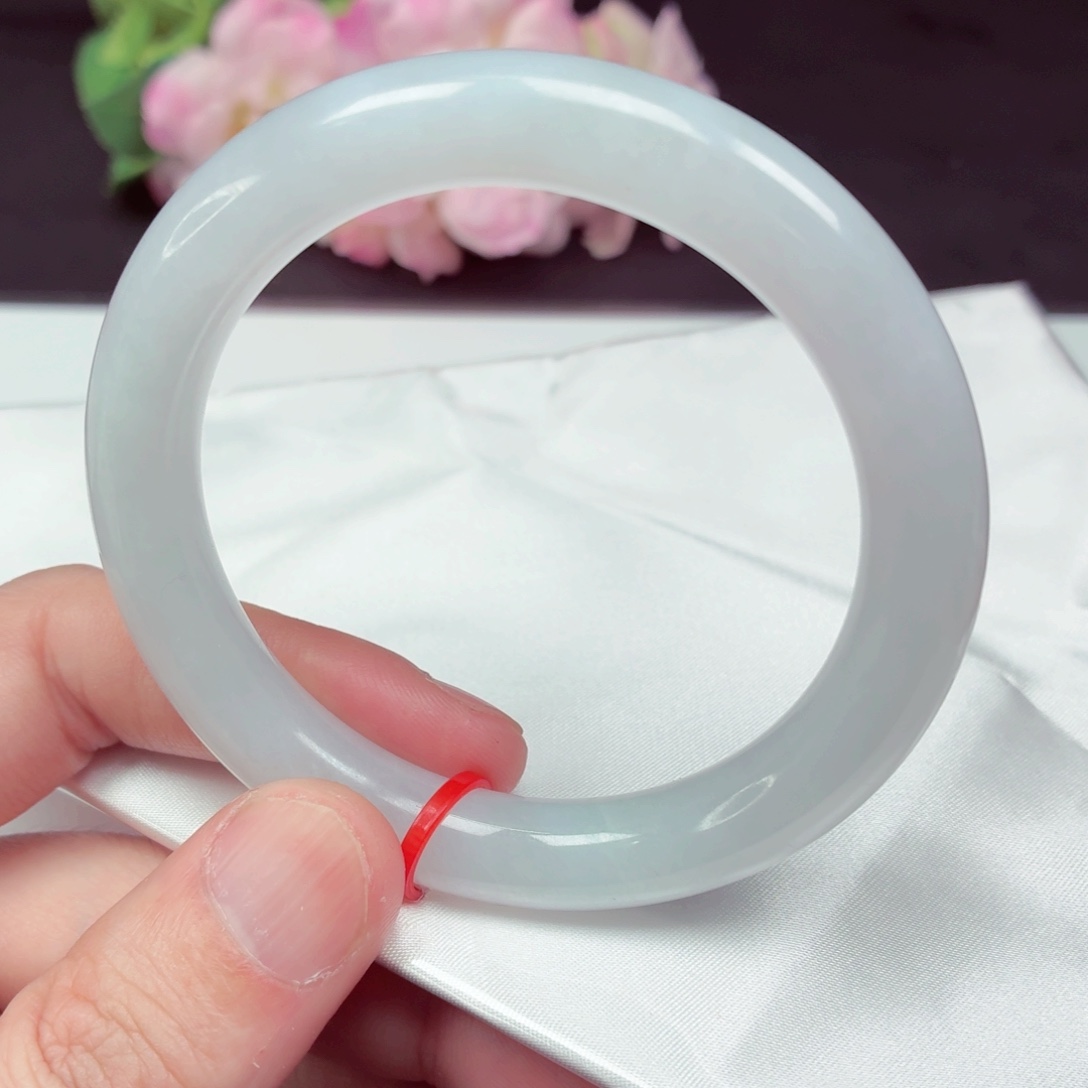 翡翠未镶嵌手镯57圈