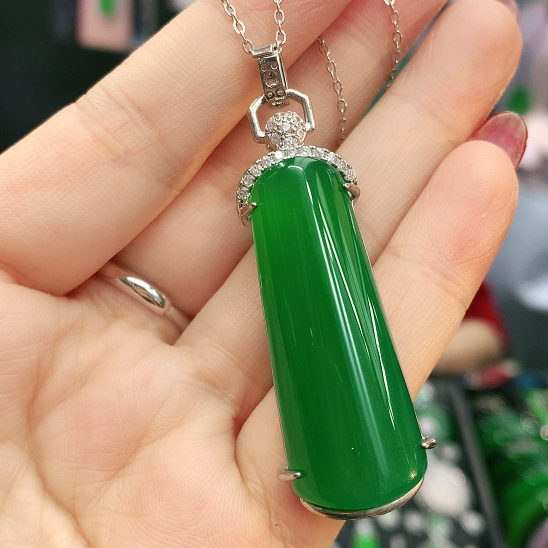 合金吊坠玛瑙/玉髓