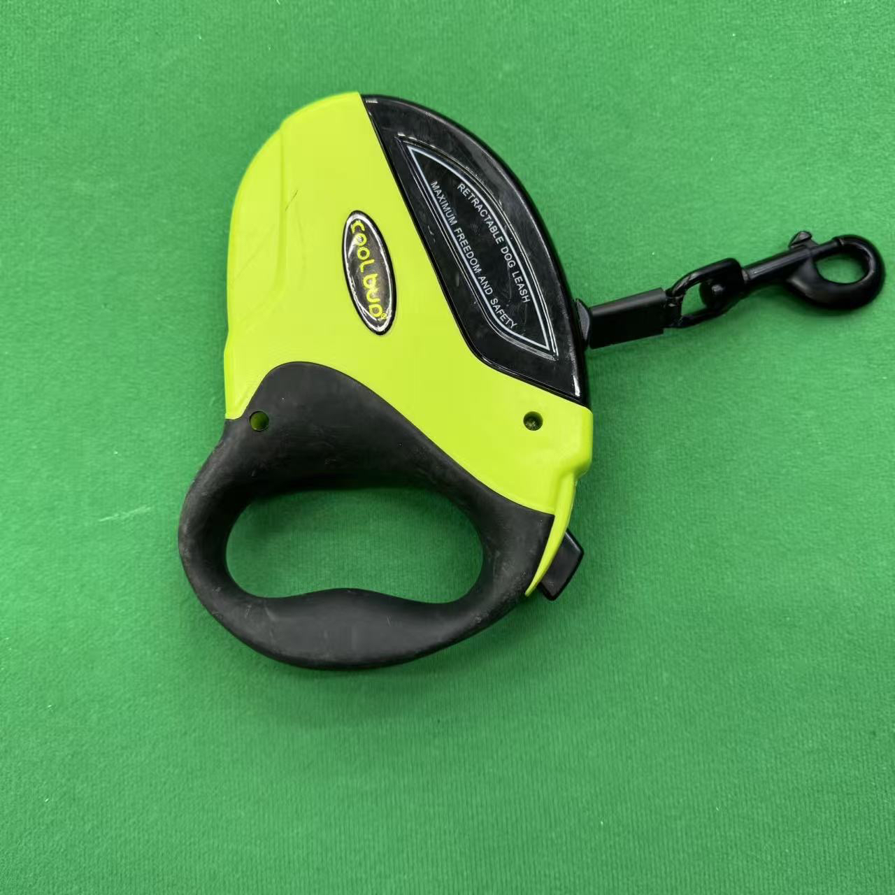 宠物自动伸缩反光牵引绳防爆冲遛狗神器