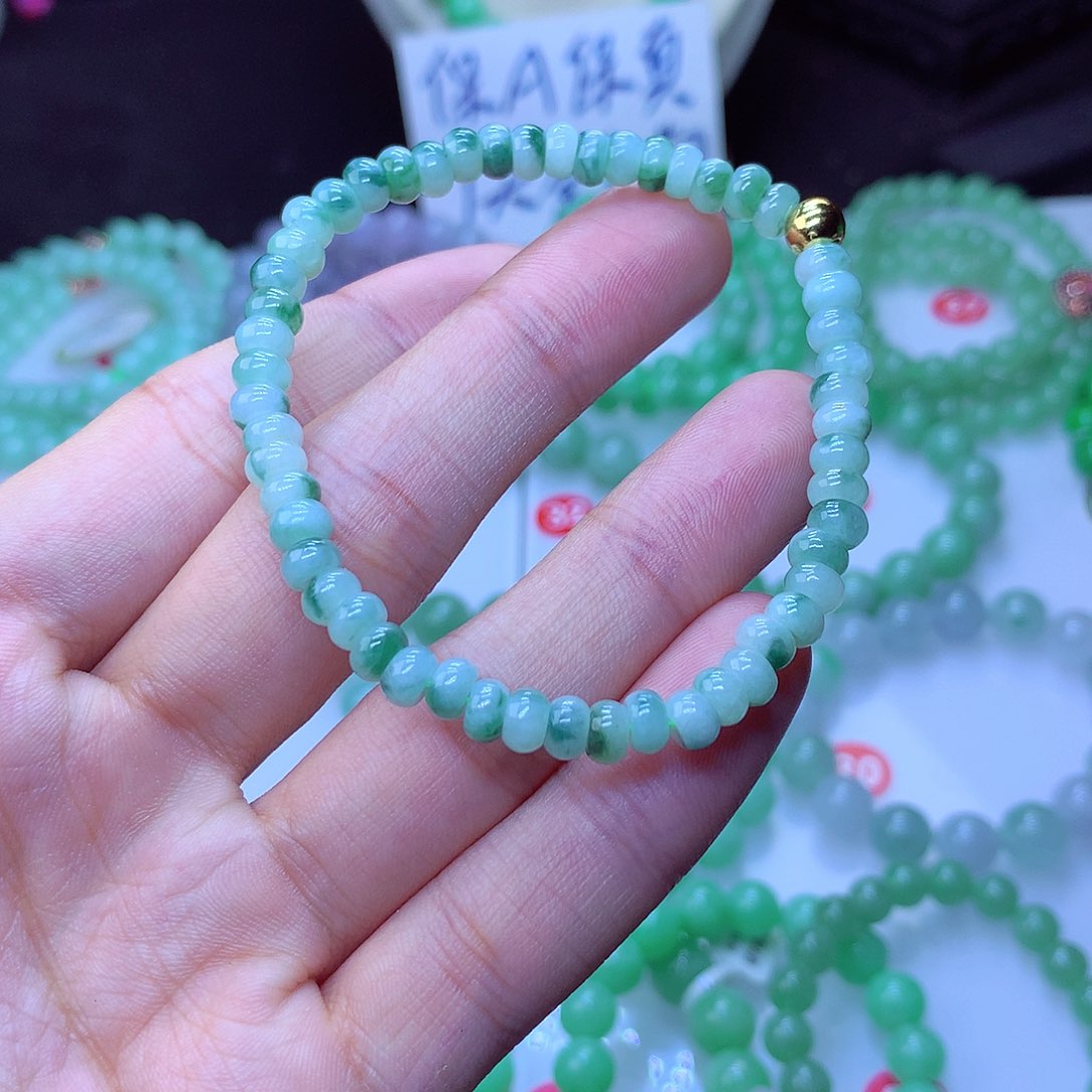 翡翠毛衣链未镶嵌