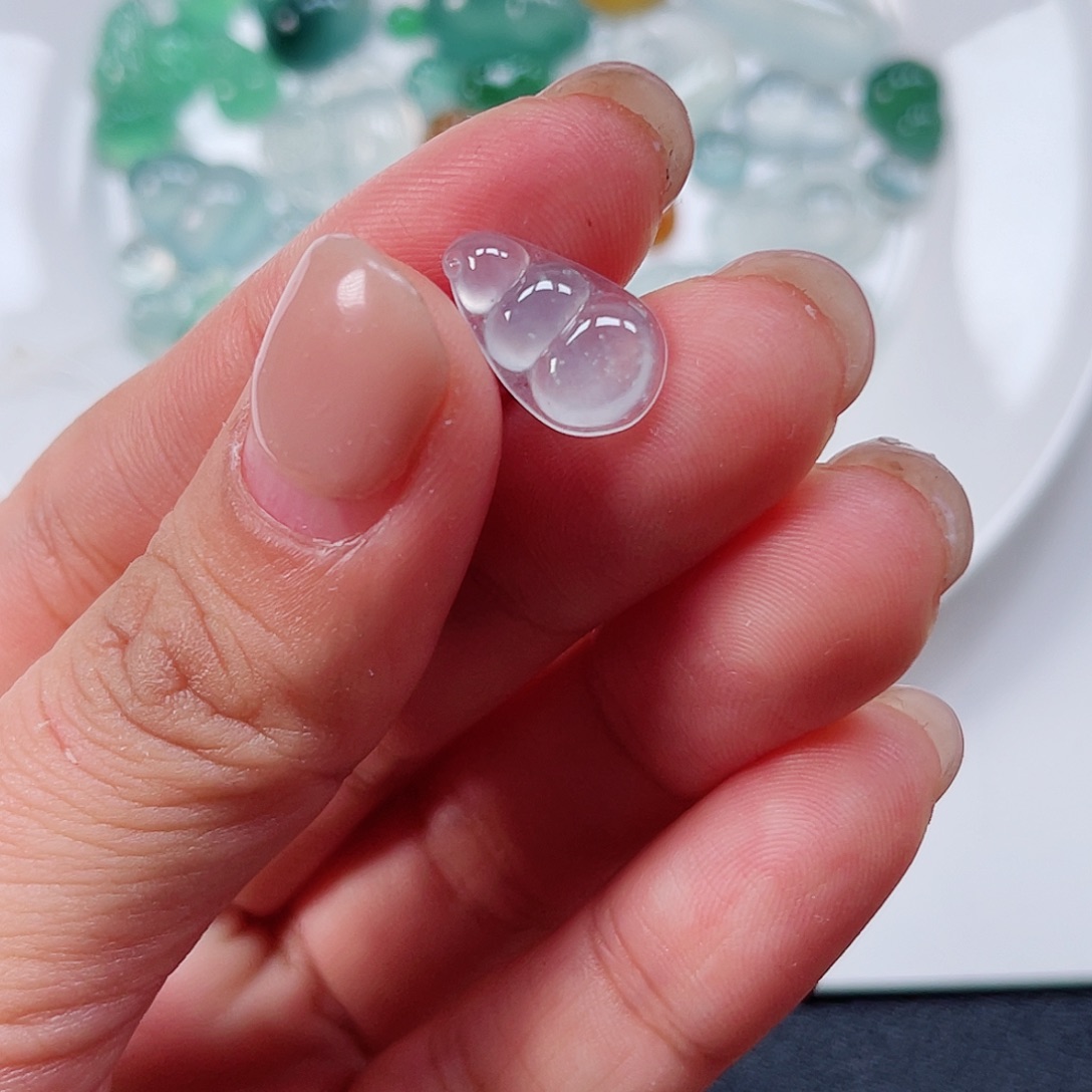 翡翠裸石纯天然A货缅甸翡翠