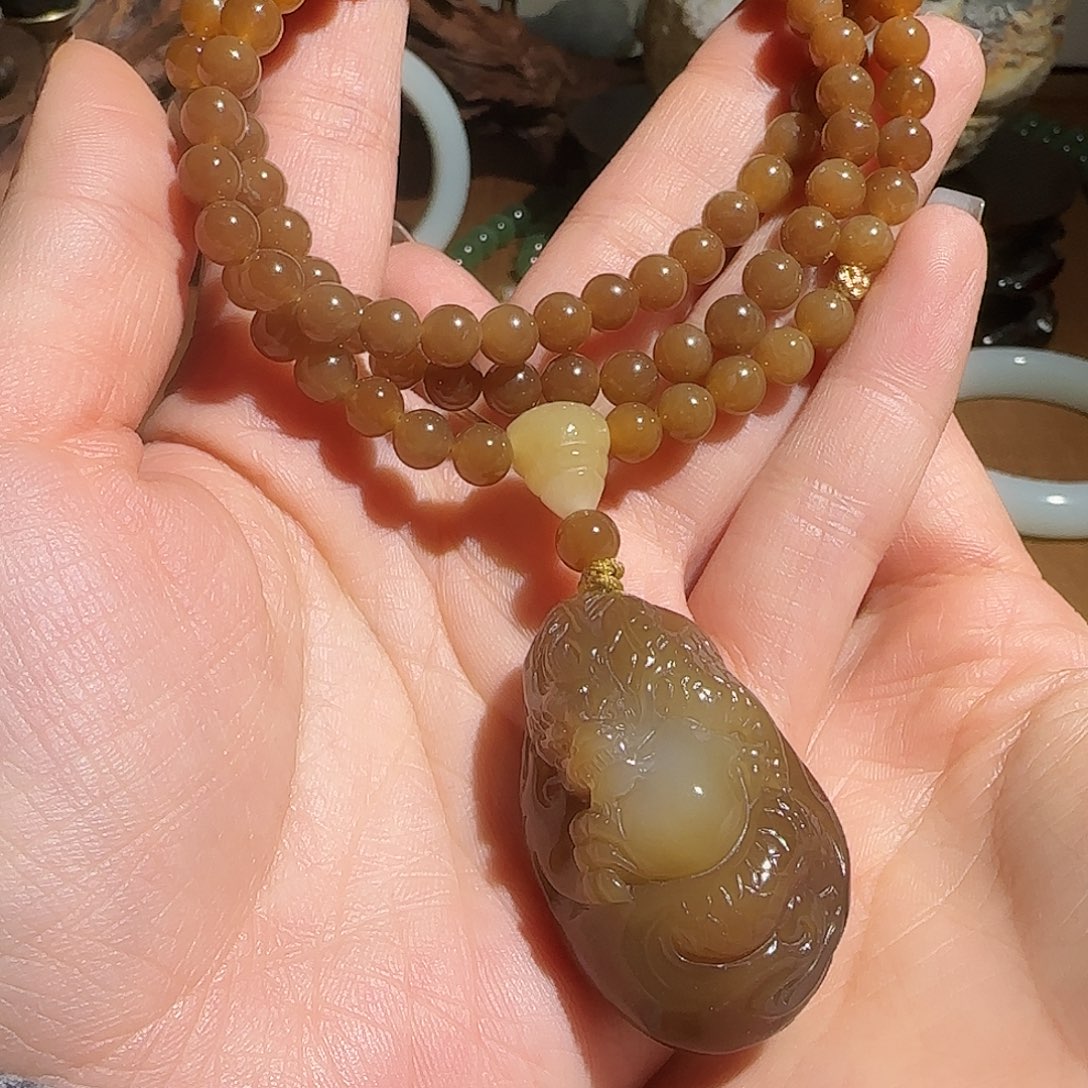 和田玉未镶嵌颈饰