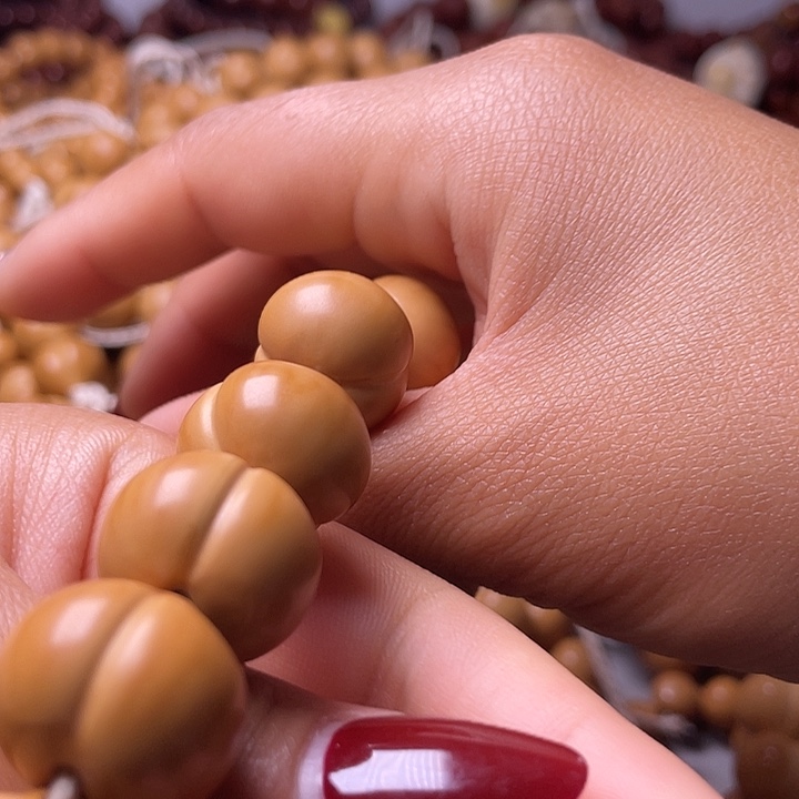 猴头核桃手串17尺寸镜面柯基屁桃手持全品无暇