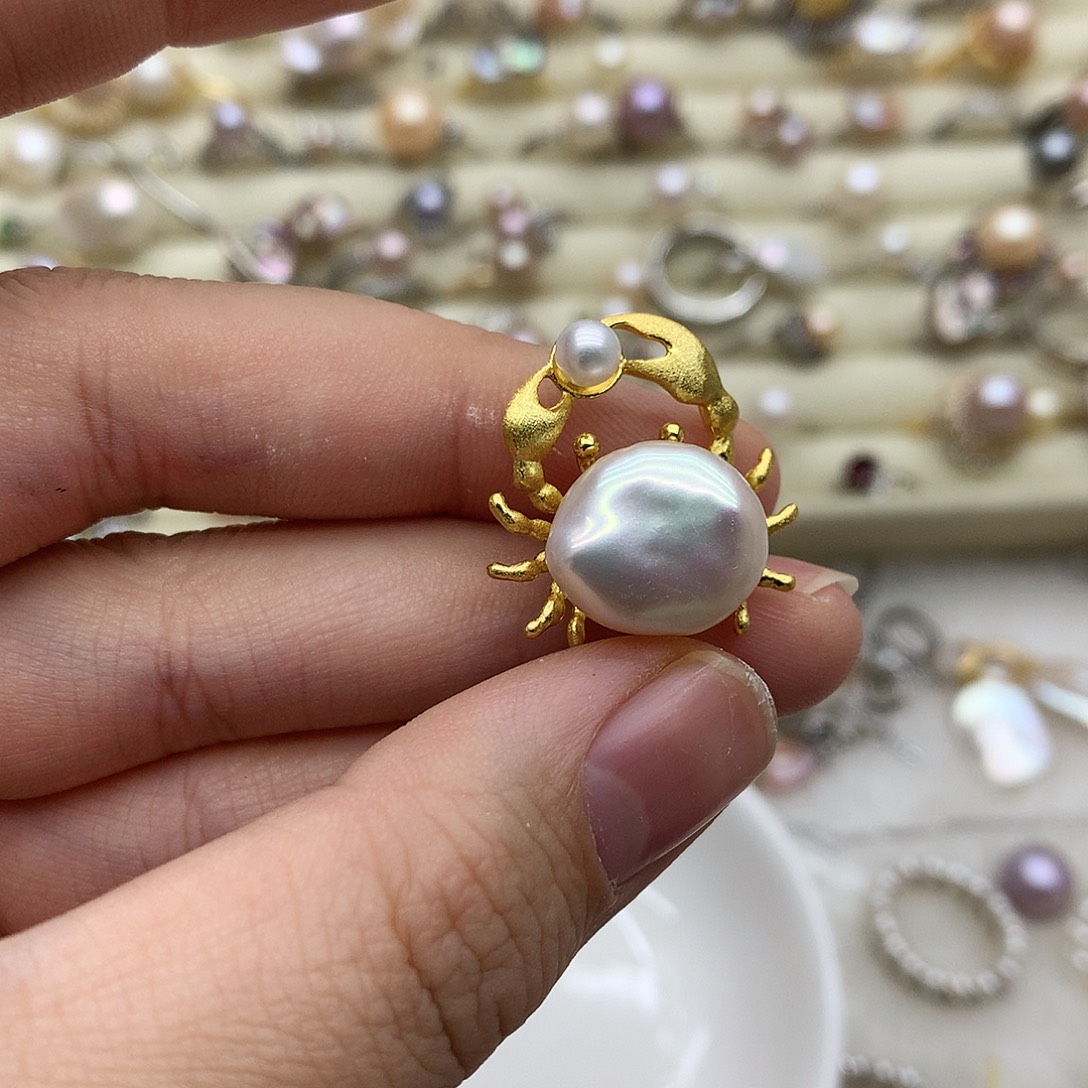 颈饰银S925镶嵌淡水珍珠