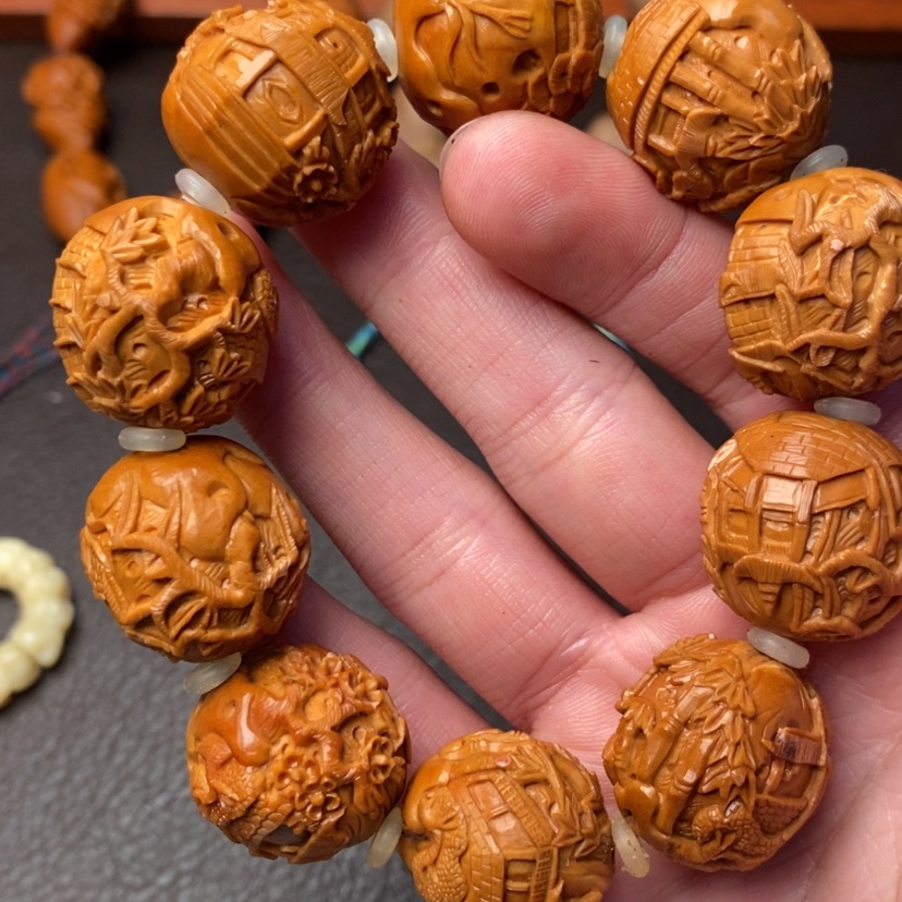 【闪购商品】橄榄核吊坠浊****里橄榄核