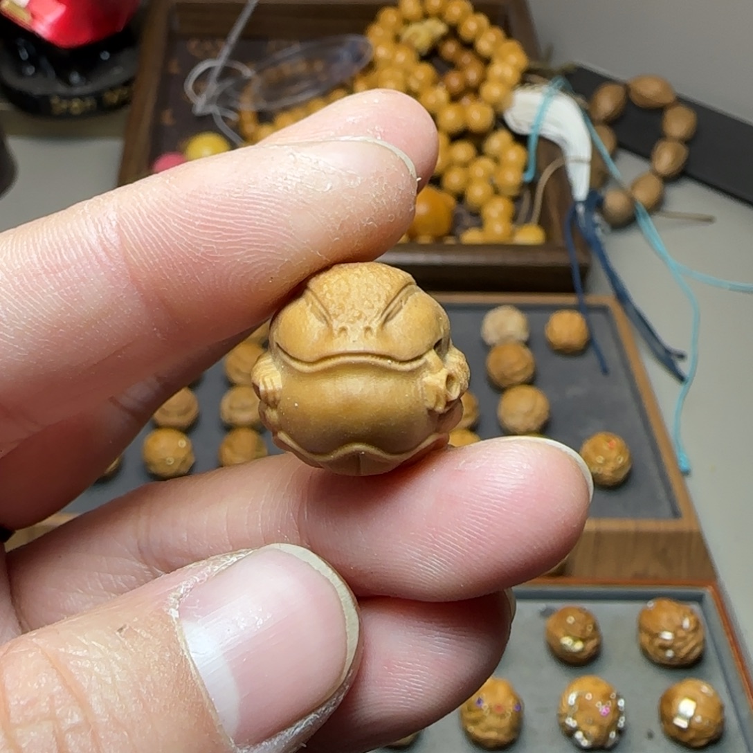 猴头核桃吊坠福利文泰1617左右吃不