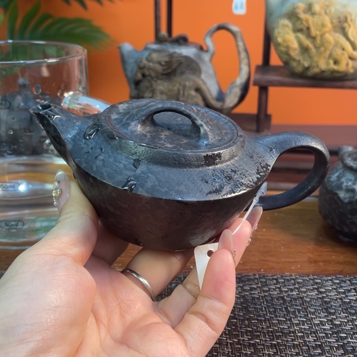 紫**哥冰碛岩飞燕壶茶具