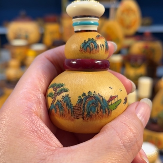 大叶紫檀（黑酸枝木类）