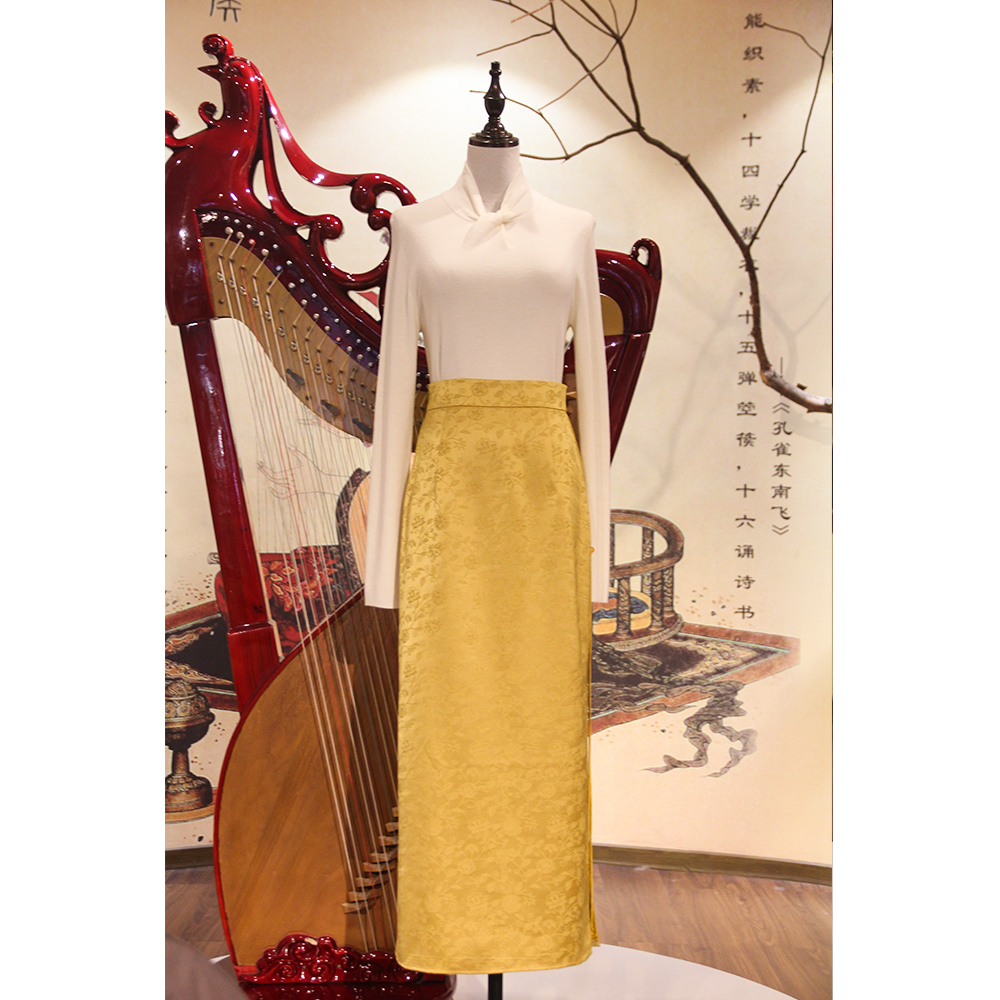 【薇如】春款黄色暗纹提花贵气优雅显瘦百搭开叉长款半身裙