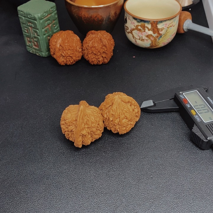 文玩核桃把件南疆38