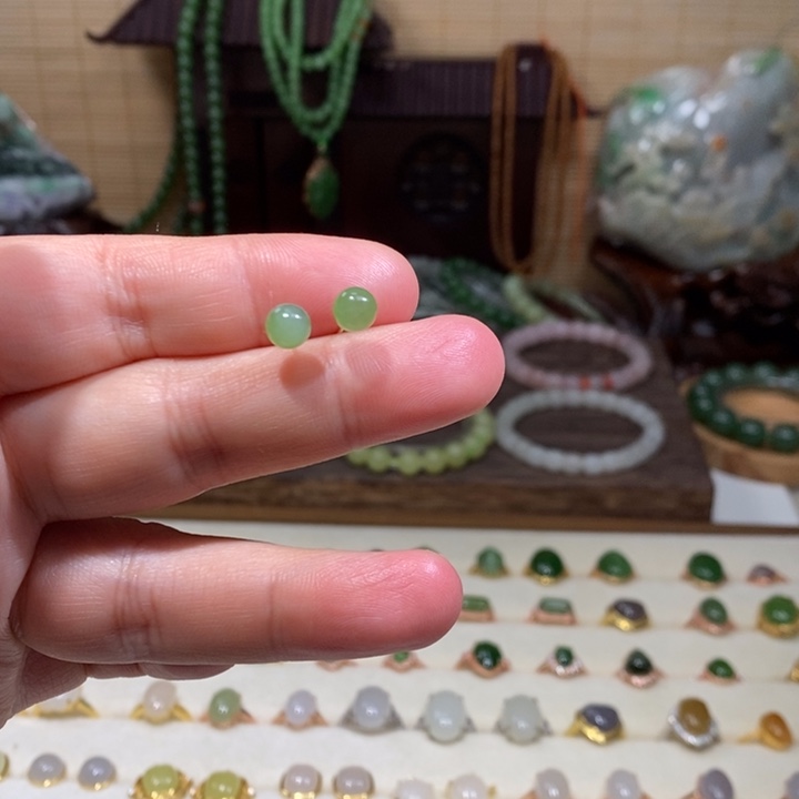 和田玉银S925镶嵌耳饰