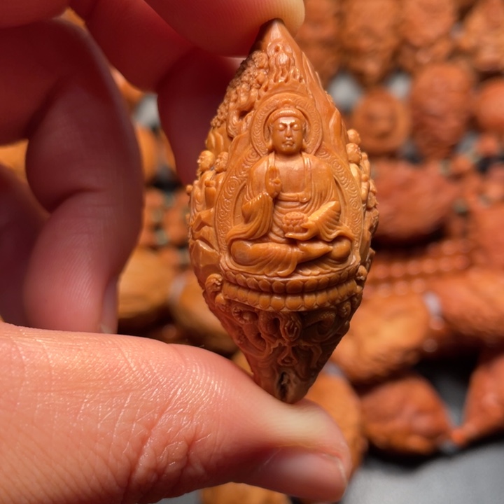 【闪购商品】橄榄核手串/手链十八罗汉如来。