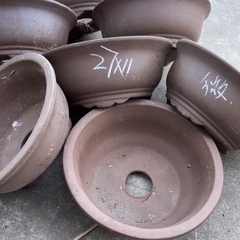 100-7。       27-11