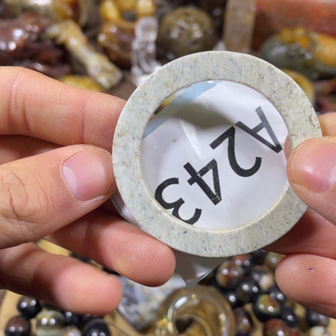 和田玉吊坠(不含链)未镶嵌