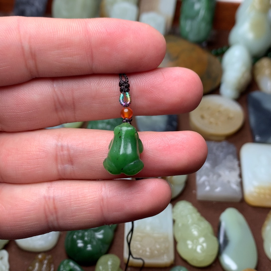 和田玉挂件未镶嵌