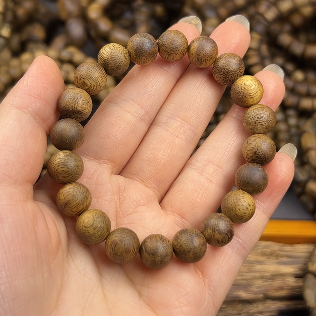 手串沉香海南绿奇楠1.0