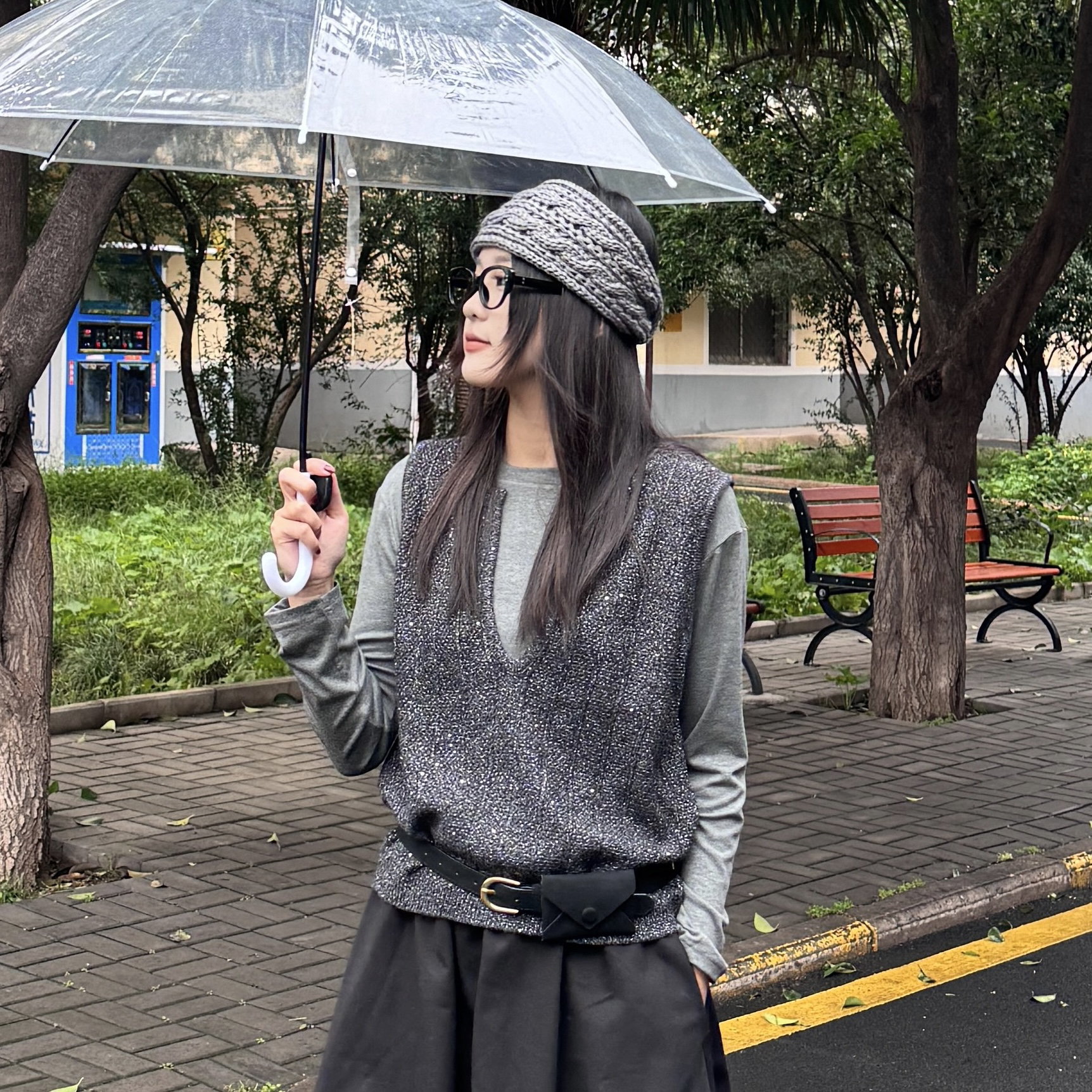 2025秋季法式亮片V领针织马甲➕长袖圆领T恤打底衫两件套277263