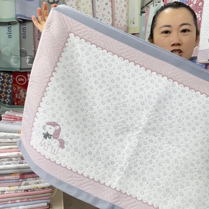 棉特价促销灰色小马