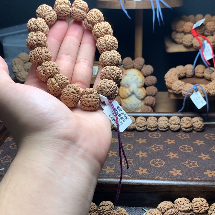 金刚菩提吊坠古龙蜂窝梅花双龙精品20mm