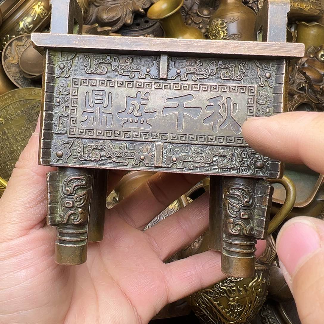 精品铜器，精美文玩