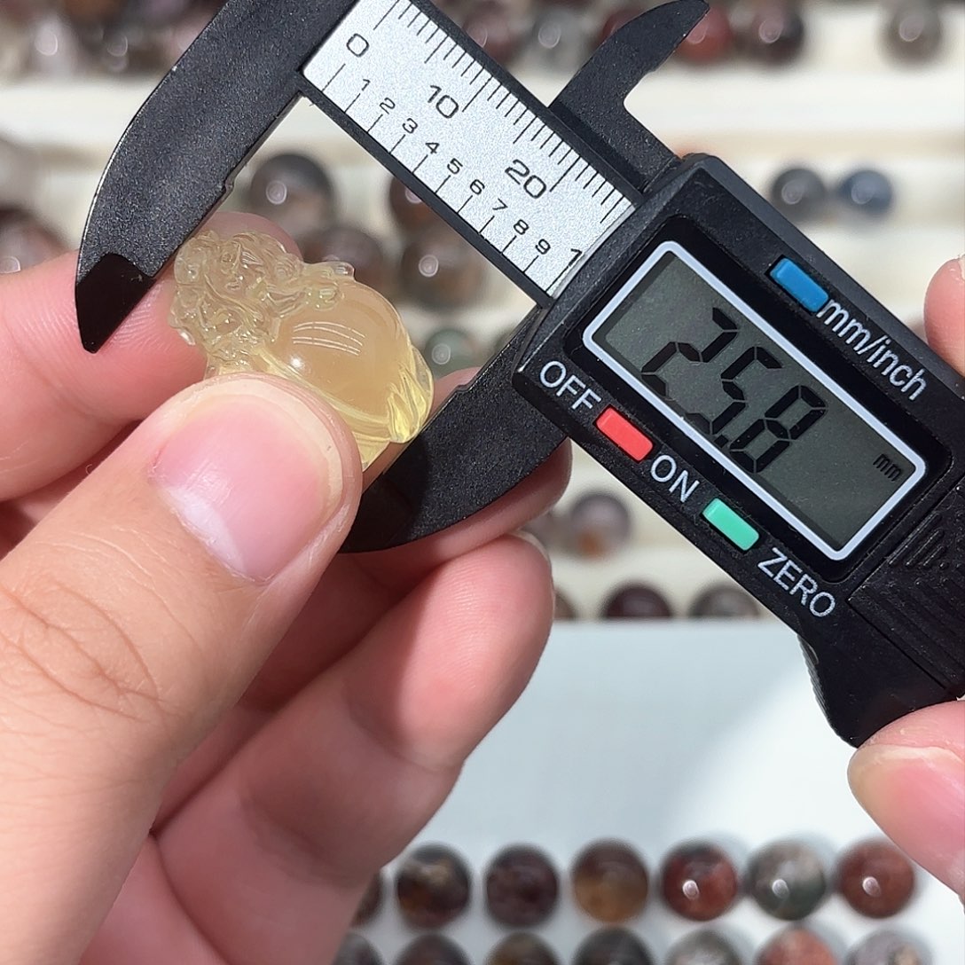 水晶珠宝半成品未镶嵌龙龟